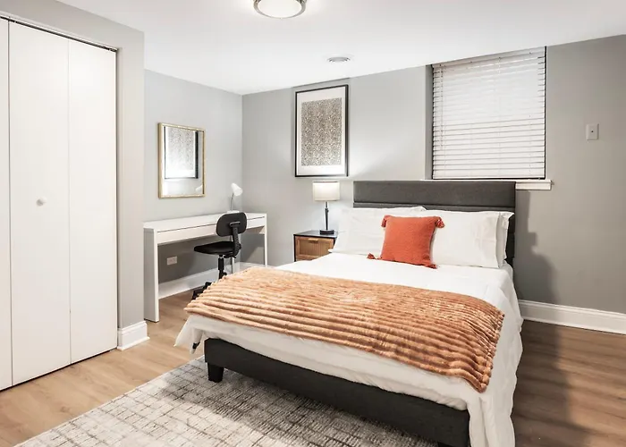 Drexel Apartments, Downtown Hyde Park Homestay