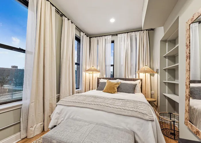 Homestay Drexel Apartments, Downtown Hyde Park *